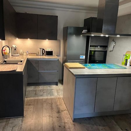 Geraeumige, Moderne 110 Qm Wohnung Naehe Messe Эссен Экстерьер фото